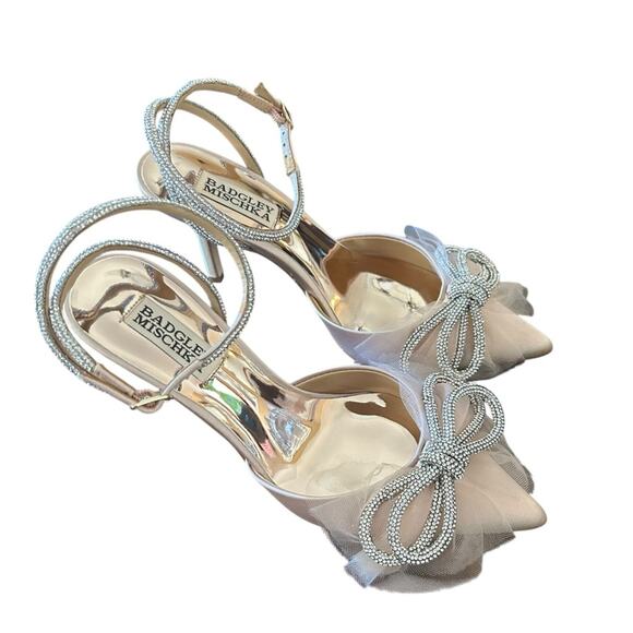 Badgley Mischka Sacred Embellished Bow Ankle Strap Pumps Wedding Formal NEW 6 - Picture 9 of 13
